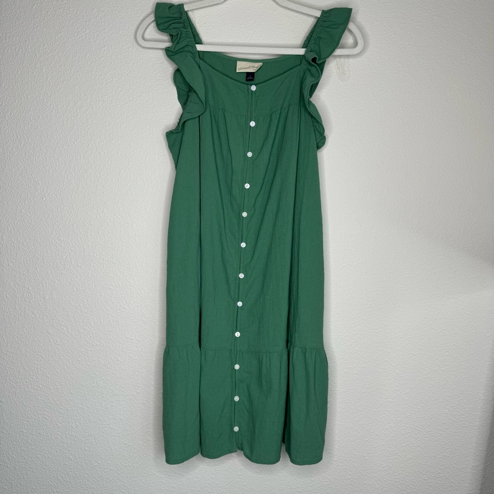 Universal Threads Green Ruffle Sleeve Dress